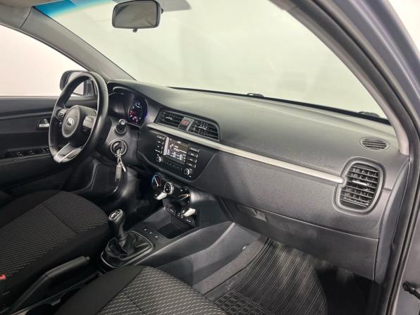 Kia Rio IV с пробегом 2018 года, цена 1 400 000 рублей, 73855 км, хэтчбек, Автокод Объявления