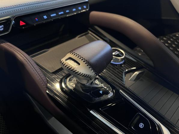Geely Monjaro I с пробегом 2022 года, цена 3 190 000 рублей, 39071 км, внедорожник, Автокод Объявления