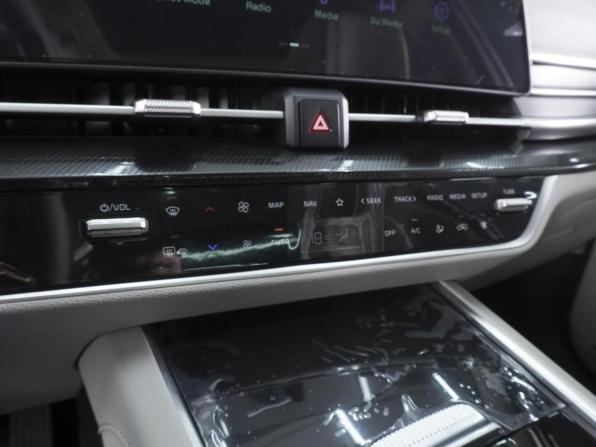 Kia Sportage V с пробегом 2026 года, цена 3 820 000 рублей, 88 км, внедорожник, Автокод Объявления