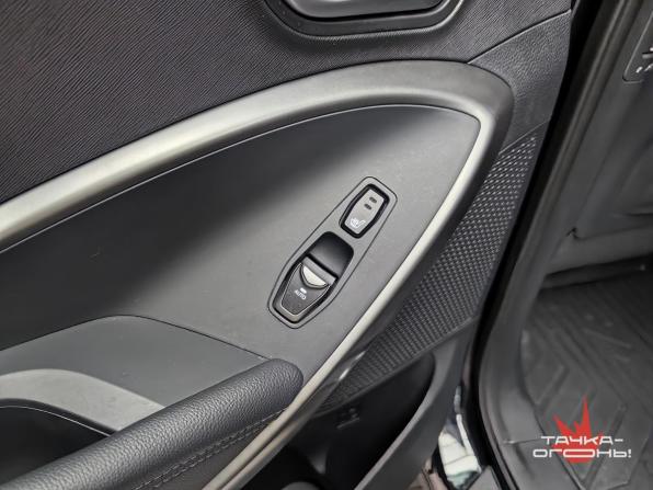 Hyundai Santa Fe III Рестайлинг с пробегом 2018 года, цена 2 498 000 рублей, 37000 км, внедорожник, Автокод Объявления