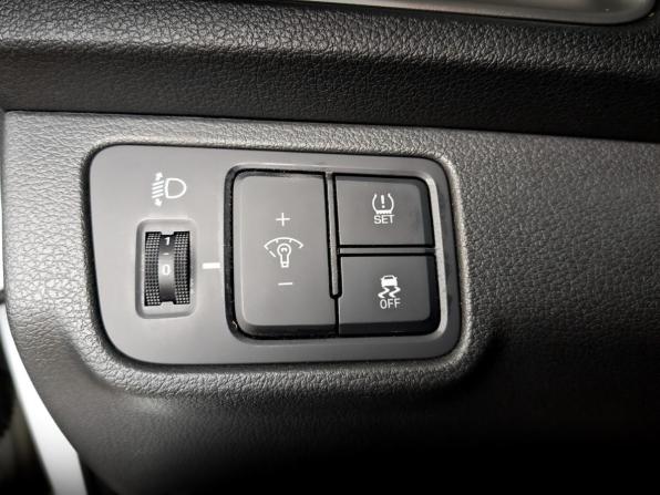 Hyundai Solaris II Рестайлинг с пробегом 2022 года, цена 1 820 000 рублей, 83879 км, седан, Автокод Объявления