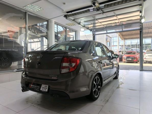 Lada (ВАЗ) Granta I с пробегом 2018 года, цена 970 000 рублей, 108922 км, седан, Автокод Объявления
