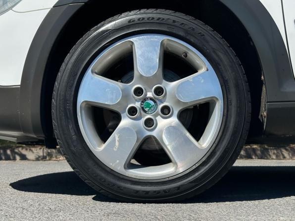 Skoda Octavia II (A5) Рестайлинг с пробегом 2013 года, цена 979 000 рублей, 227367 км, универсал, Автокод Объявления