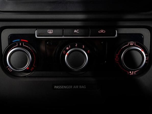 Volkswagen Golf VI с пробегом 2010 года, цена 775 000 рублей, 68183 км, хэтчбек, Автокод Объявления