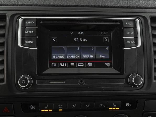 Volkswagen Caravelle T6 с пробегом 2015 года, цена 3 432 000 рублей, 231229 км, минивэн, Автокод Объявления
