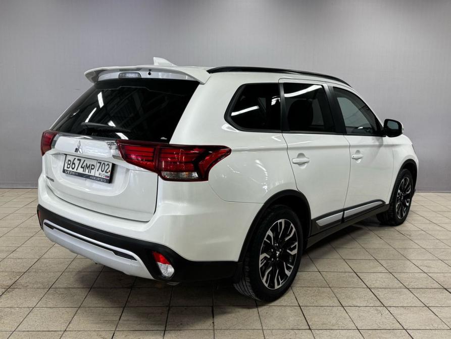 Mitsubishi Outlander III Рестайлинг 3 Уфа  - изображение 5
