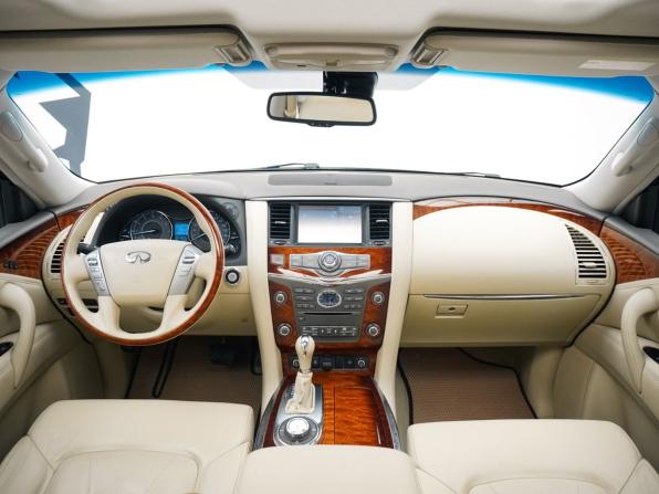 Infiniti QX80 I Рестайлинг с пробегом 2015 года, цена 3 289 900 рублей, 126211 км, внедорожник, Автокод Объявления