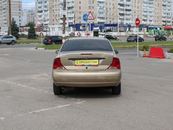 Ford Focus I (North America) с пробегом 2000 года, цена 179 000 рублей, 237032 км, седан, Автокод Объявления