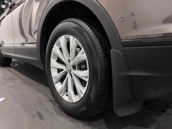 Volkswagen Tiguan II с пробегом 2017 года, цена 1 960 000 рублей, 236320 км, внедорожник, Автокод Объявления
