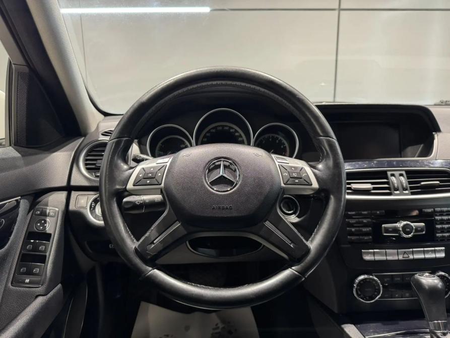 Mercedes-Benz C-Класс III (W204) Рестайлинг Новосибирск  - изображение 15