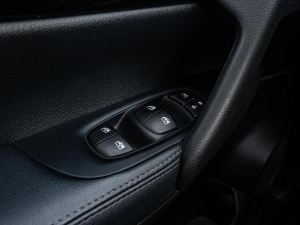 Nissan Qashqai II Рестайлинг с пробегом 2020 года, цена 2 380 000 рублей, 52358 км, внедорожник, Автокод Объявления