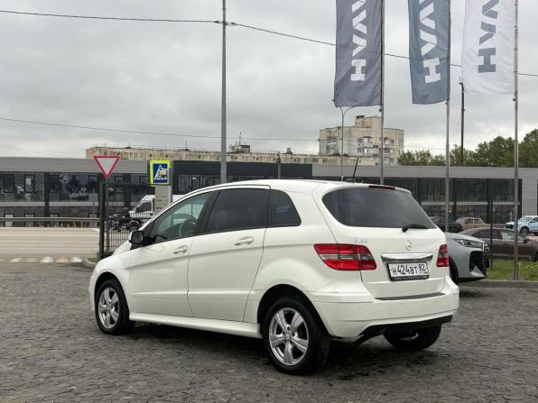 Mercedes-Benz B-Класс I (W245) Рестайлинг с пробегом 2011 года, цена 820 000 рублей, 136353 км, хэтчбек, Автокод Объявления