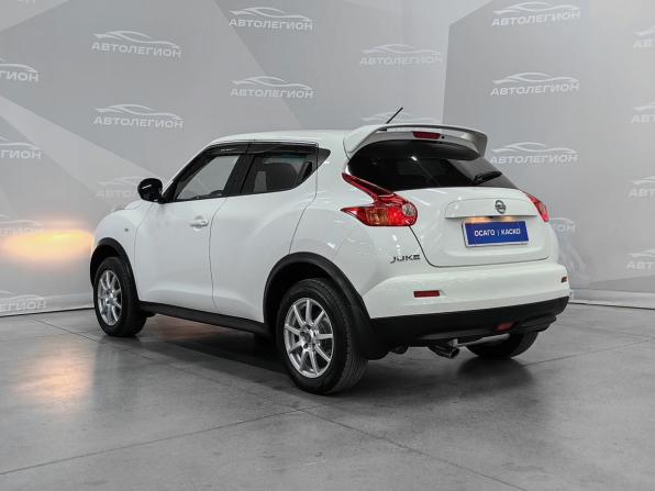 Nissan Juke I с пробегом 2012 года, цена 1 299 000 рублей, 124200 км, внедорожник, Автокод Объявления
