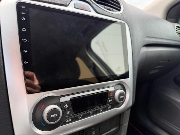 Ford Focus II с пробегом 2007 года, цена 427 000 рублей, 268332 км, хэтчбек, Автокод Объявления