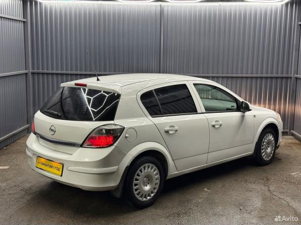 Opel Astra H Рестайлинг с пробегом 2011 года, цена 559 000 рублей, 131621 км, хэтчбек, Автокод Объявления