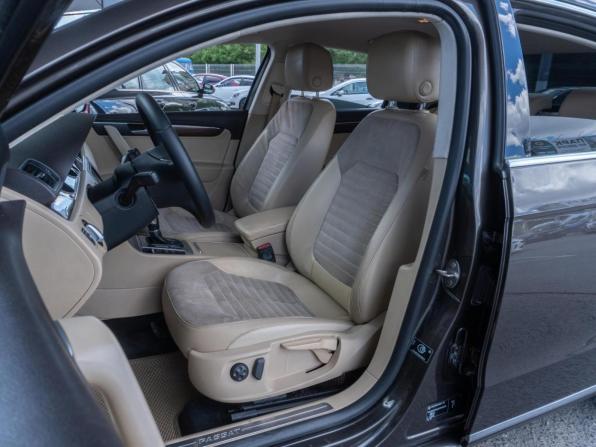 Volkswagen Passat B7 с пробегом 2012 года, цена 940 000 рублей, 282585 км, седан, Автокод Объявления