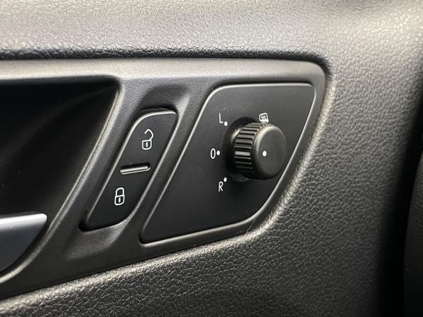 Volkswagen Jetta VI Рестайлинг с пробегом 2014 года, цена 847 000 рублей, 184729 км, седан, Автокод Объявления