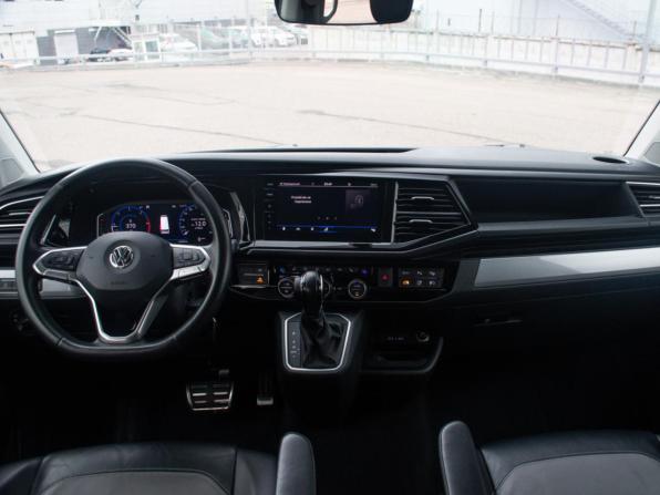 Volkswagen Multivan T6 Рестайлинг с пробегом 2019 года, цена 6 500 000 рублей, 138388 км, минивэн, Автокод Объявления