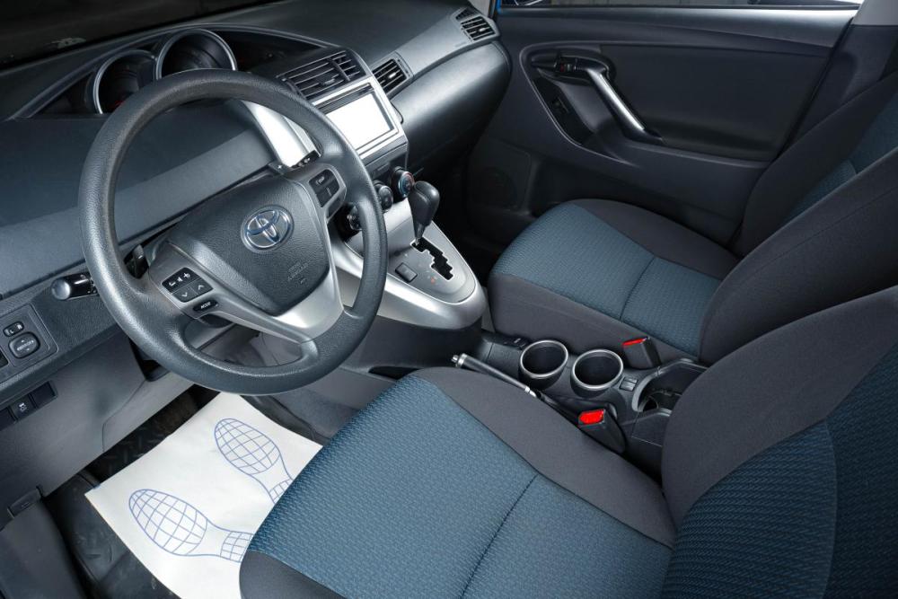 Toyota Verso I Рестайлинг Тюмень  - изображение 8