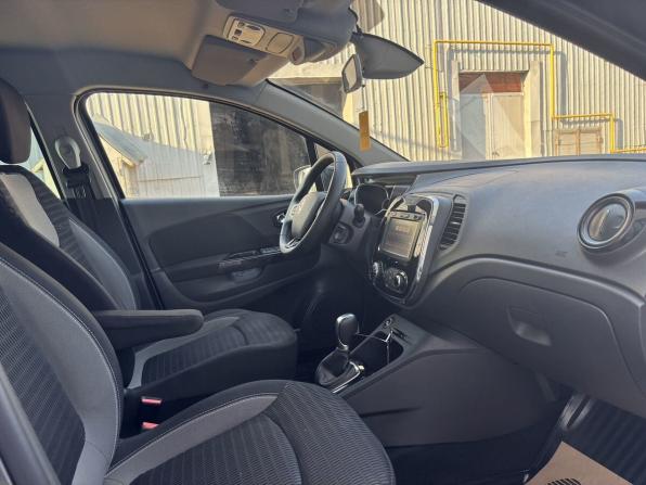 Renault Kaptur I с пробегом 2017 года, цена 1 450 000 рублей, 53212 км, внедорожник, Автокод Объявления