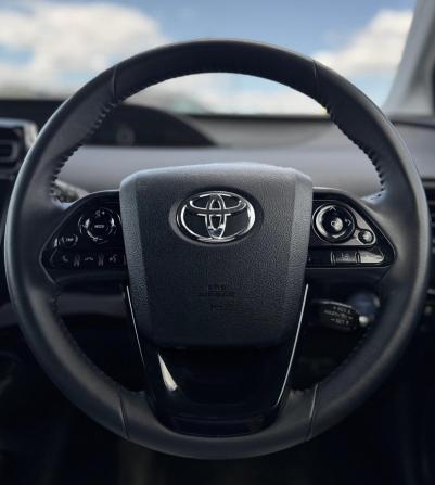 Toyota Prius IV Рестайлинг (XW50) с пробегом 2019 года, цена 1 950 000 рублей, 150877 км, лифтбек, Автокод Объявления