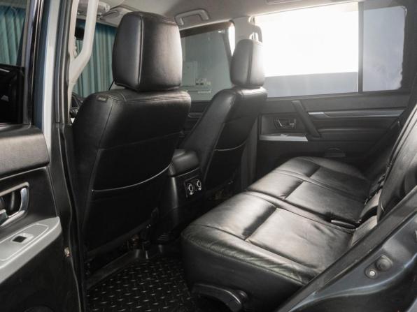 Mitsubishi Pajero IV Рестайлинг 1 с пробегом 2012 года, цена 1 949 000 рублей, 251208 км, внедорожник, Автокод Объявления