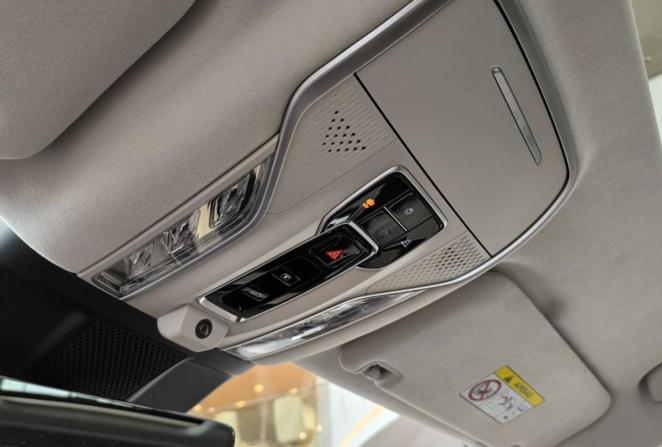 Новый Hongqi HS7 II 2025 года, цена 5 590 000 рублей, внедорожник, Автокод Объявления