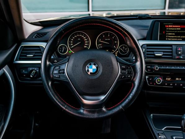 BMW 3 серии VI (F3x) Рестайлинг с пробегом 2017 года, цена 2 450 000 рублей, 132928 км, седан, Автокод Объявления