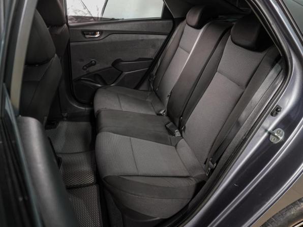 Hyundai Solaris II с пробегом 2017 года, цена 1 009 000 рублей, 88523 км, седан, Автокод Объявления
