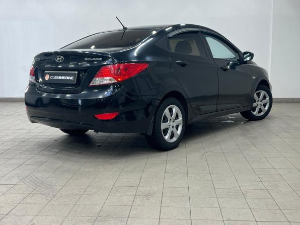 Hyundai Solaris I с пробегом 2013 года, цена 715 000 рублей, 180000 км, седан, Автокод Объявления