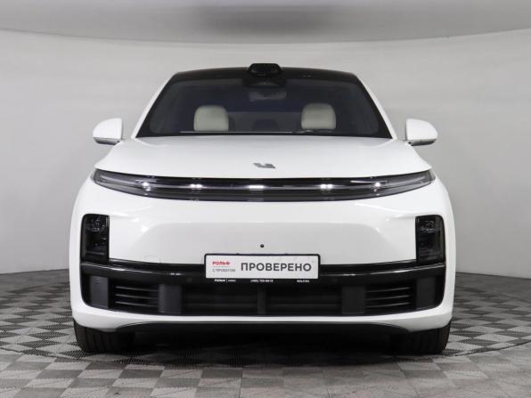 Li Auto (Lixiang) L7 I с пробегом 2023 года, цена 5 650 000 рублей, 30000 км, внедорожник, Автокод Объявления