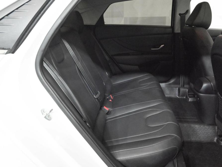 Hyundai Elantra VII (CN7) Екатеринбург  - изображение 11
