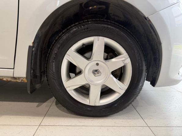 Renault Logan II с пробегом 2014 года, цена 630 000 рублей, 179738 км, седан, Автокод Объявления