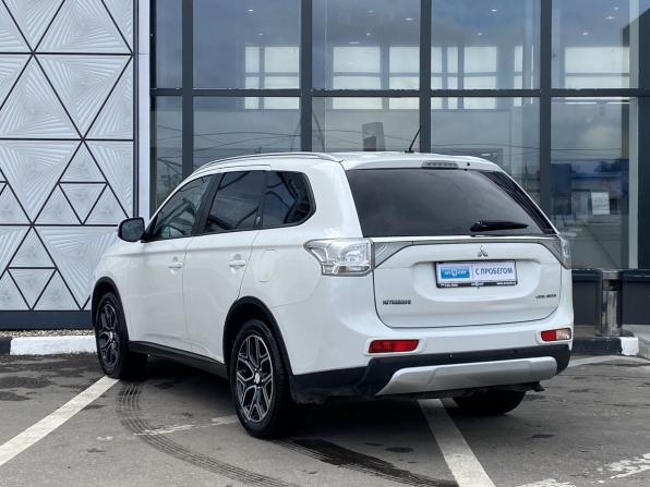 Mitsubishi Outlander III Рестайлинг с пробегом 2014 года, цена 1 789 000 рублей, 55229 км, внедорожник, Автокод Объявления
