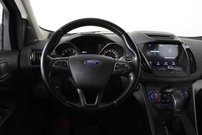 Ford Kuga II Рестайлинг с пробегом 2017 года, цена 1 599 990 рублей, 145230 км, внедорожник, Автокод Объявления