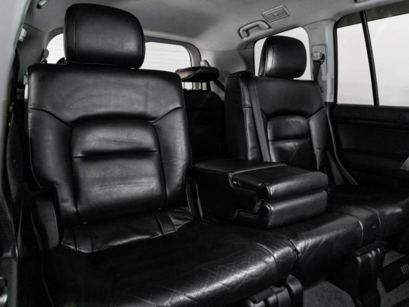 Toyota Land Cruiser 200 Series Рестайлинг 1 с пробегом 2012 года, цена 3 499 000 рублей, 258276 км, внедорожник, Автокод Объявления