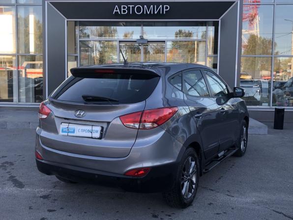 Hyundai ix35 I Рестайлинг с пробегом 2015 года, цена 1 290 000 рублей, 238220 км, внедорожник, Автокод Объявления