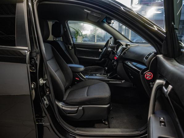 Kia Sorento II Рестайлинг с пробегом 2015 года, цена 1 860 000 рублей, 171141 км, внедорожник, Автокод Объявления