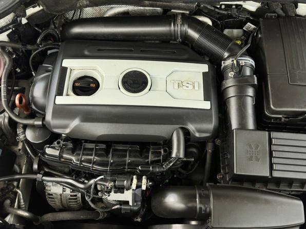 Skoda Octavia II (A5) Рестайлинг с пробегом 2012 года, цена 880 000 рублей, 180578 км, лифтбек, Автокод Объявления