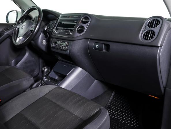 Volkswagen Tiguan I Рестайлинг с пробегом 2012 года, цена 930 000 рублей, 185501 км, внедорожник, Автокод Объявления