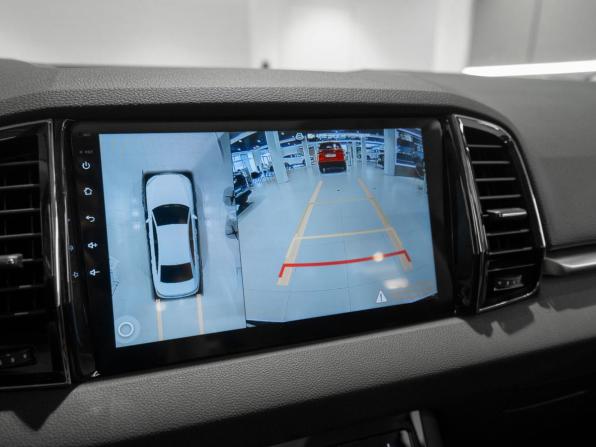 Skoda Karoq I с пробегом 2025 года, цена 3 350 000 рублей, 18 км, внедорожник, Автокод Объявления