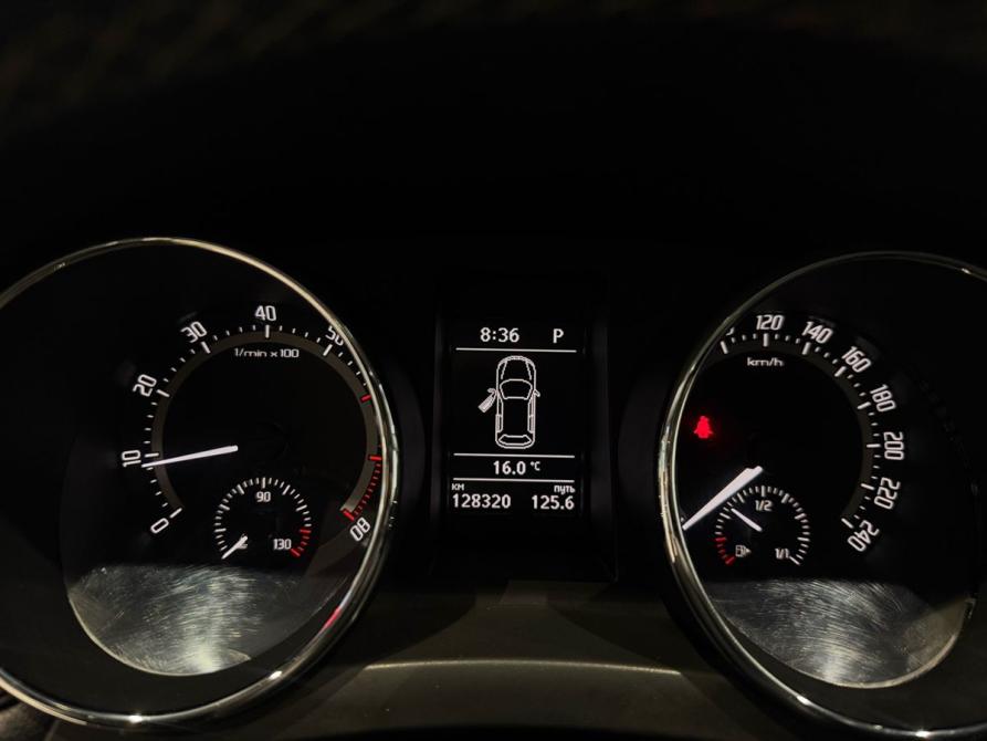 Skoda Yeti I Рестайлинг Москва  - изображение 15