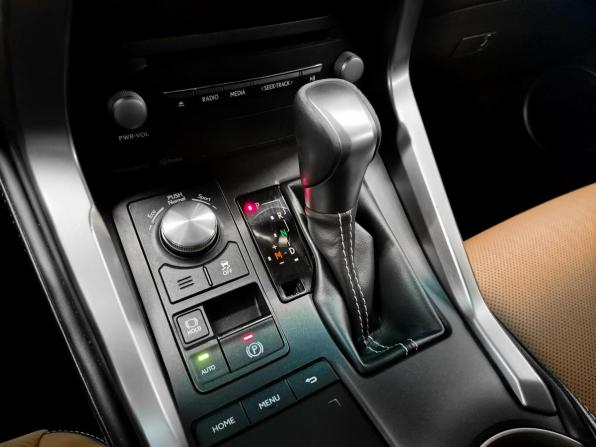 Lexus NX I Рестайлинг с пробегом 2020 года, цена 2 759 000 рублей, 63966 км, внедорожник, Автокод Объявления