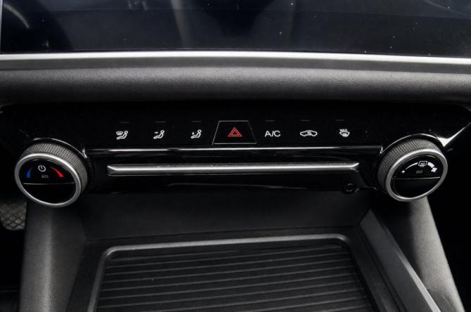 Omoda S5 с пробегом 2023 года, цена 1 399 000 рублей, 38000 км, седан, Автокод Объявления