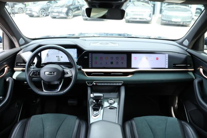 Geely Monjaro I с пробегом 2023 года, цена 2 699 000 рублей, 79843 км, внедорожник, Автокод Объявления