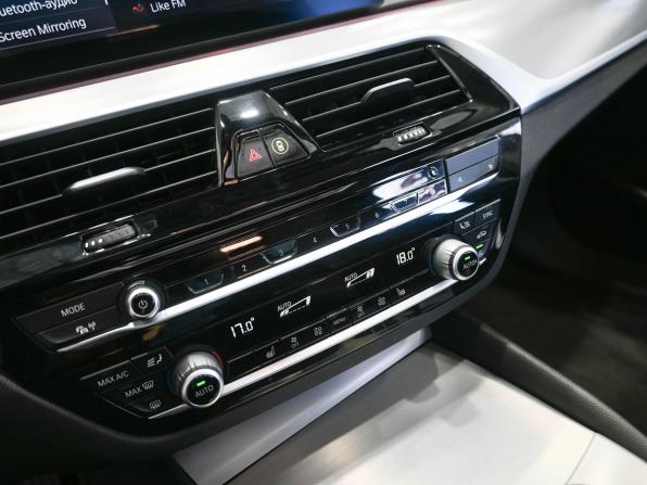 BMW 5 серии VII (G30/G31/G38) с пробегом 2019 года, цена 4 249 900 рублей, 117850 км, седан, Автокод Объявления