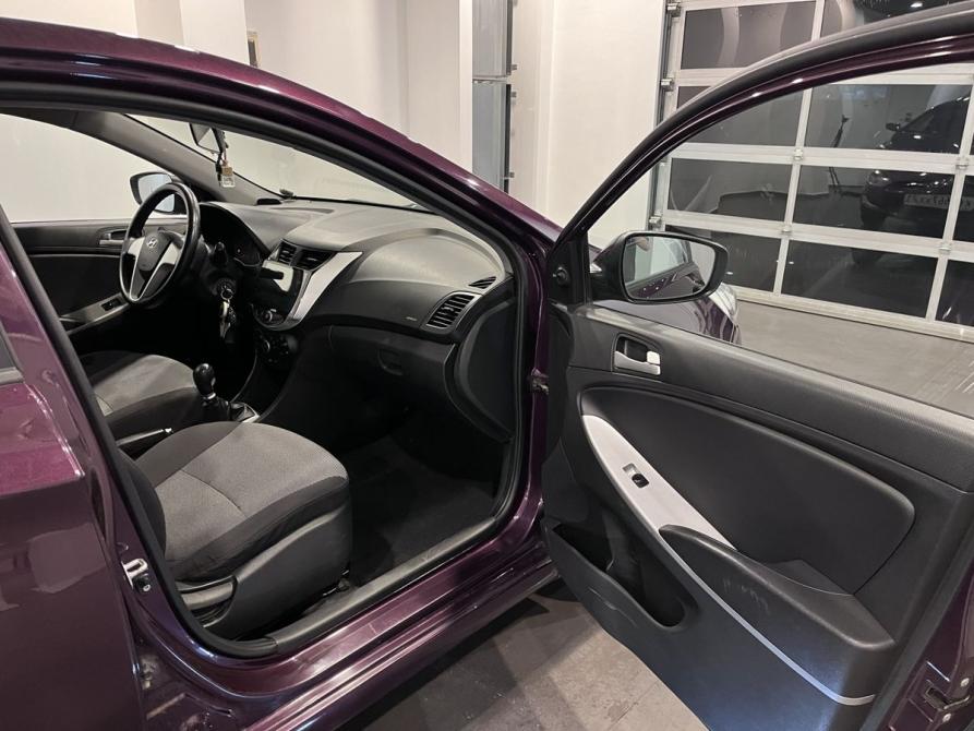 Hyundai Solaris I Чебоксары  - изображение 25