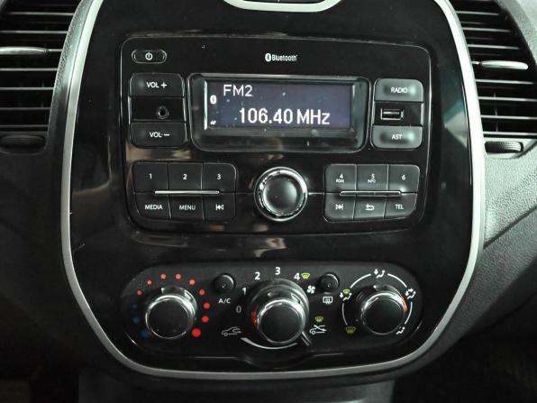 Renault Kaptur I с пробегом 2017 года, цена 1 300 000 рублей, 99780 км, внедорожник, Автокод Объявления