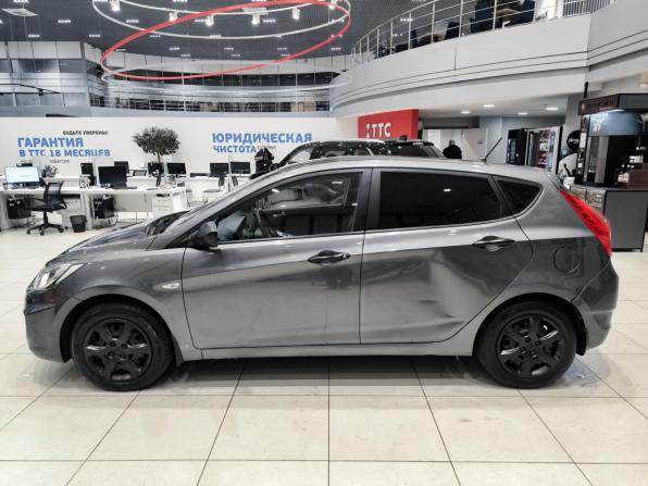 Hyundai Solaris I с пробегом 2012 года, цена 599 000 рублей, 209000 км, хэтчбек, Автокод Объявления