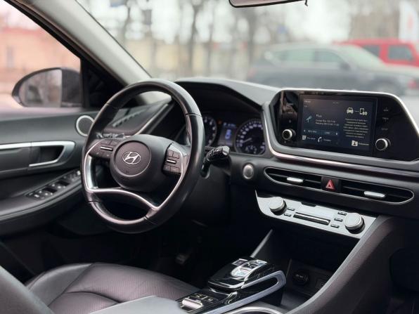 Hyundai Sonata VIII (DN8) с пробегом 2019 года, цена 2 090 000 рублей, 153222 км, седан, Автокод Объявления